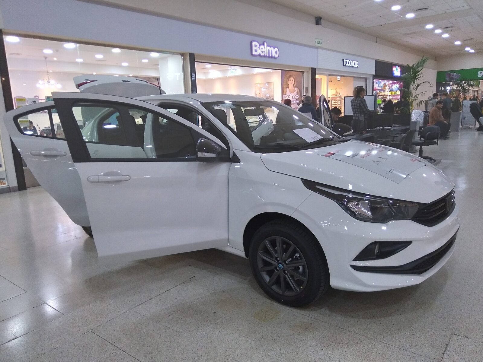 Fiat Cronos